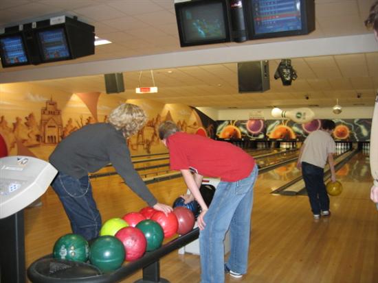 winterprogramm jugend bowling